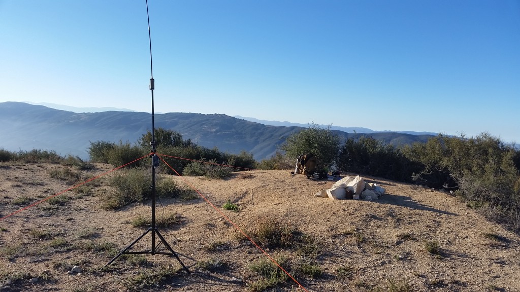 The setup before I moved the radio away from the ant hill